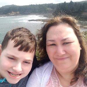 Meet your Posher, Davina